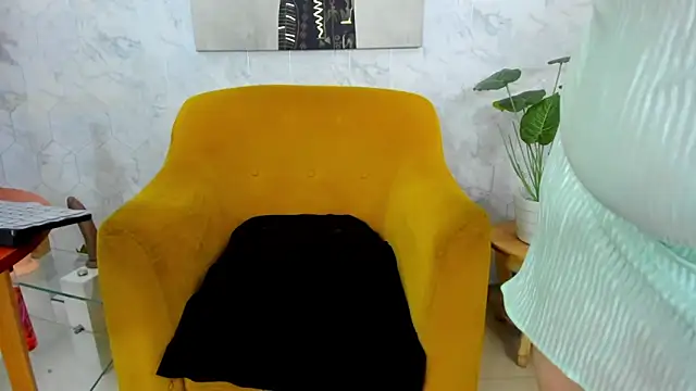 MirandaRossi online show from 12.27.24