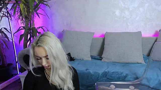 BambiAndAyline online show from 02.05.25