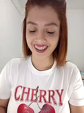 Snapshot of nix_white chatting on 01.05.25 nix white online show from 01.05.25