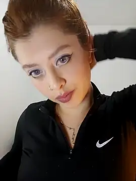 Snapshot of nix_white chatting on 01.12.25 nix white online show from 01.12.25