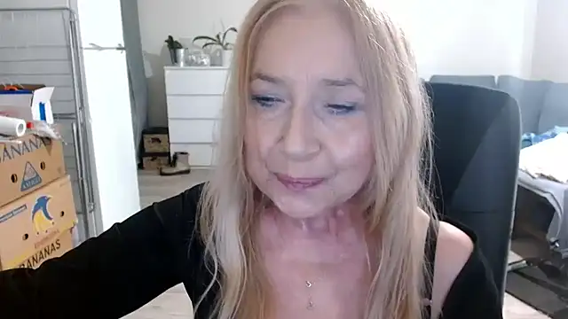 Snapshot of sofia_xkiss chatting on 01.16.25 sofia xkiss online show from 01.16.25