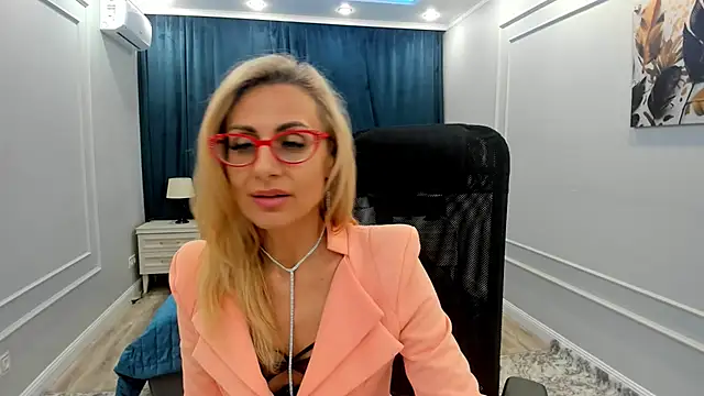 MuseOfStage online show from 02.14.25