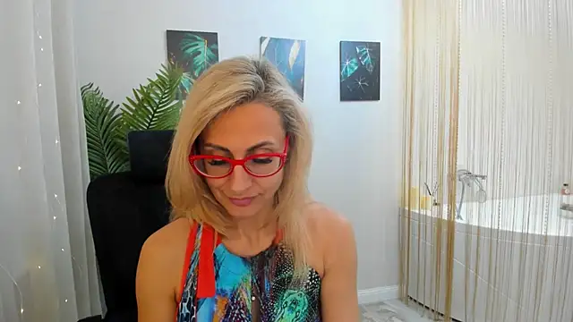 MuseOfStage online show from 02.19.25