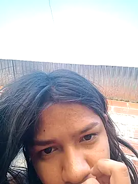 Little Pau Dirty online show from 11.19.25