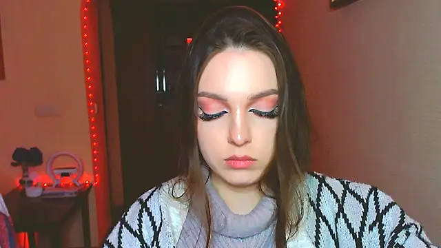 Snapshot of miss_merciless_ chatting on 02.13.25 miss merciless online show from 02.13.25