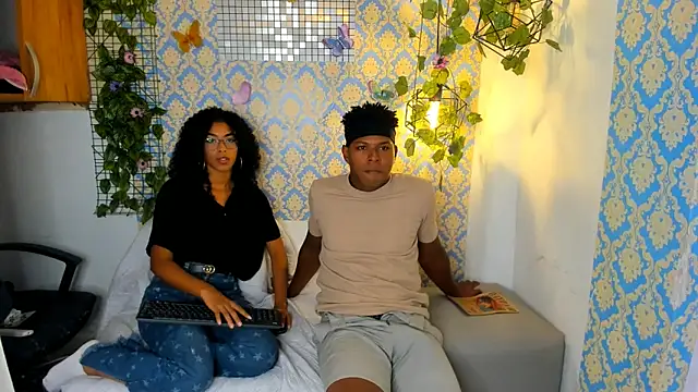 sasha fox00 online show from 02.14.25