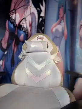 Snapshot of Thyana_LS chatting on 02.18.25 Thyana LS online show from 02.18.25