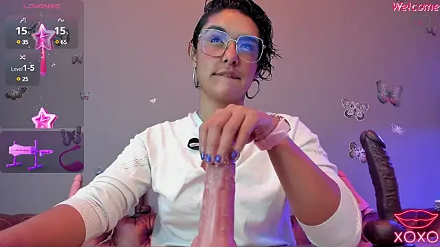 Snapshot of Kaira_mosse chatting on 01.15.25 Kaira mosse online show from 01.15.25