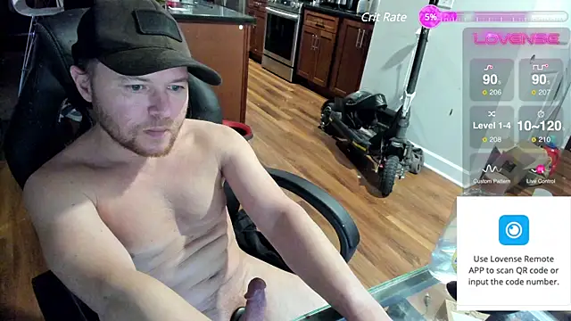 Snapshot of aaron_s_x chatting on 01.22.25 aaron s x online show from 01.22.25