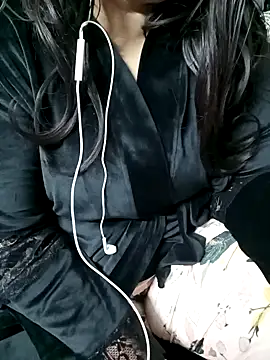 Snapshot of As7720 chatting on 01.29.25 As7720 online show from 01.29.25