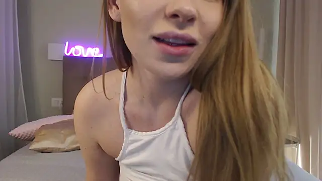 NoraLosttT online show from 01.25.25