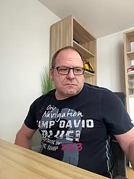 coupleLatinaLovers online show from 12.31.24