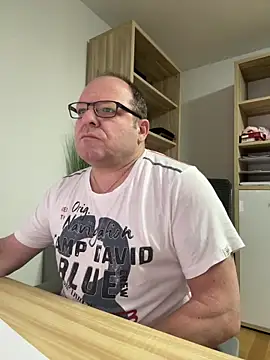 coupleLatinaLovers online show from 01.29.25