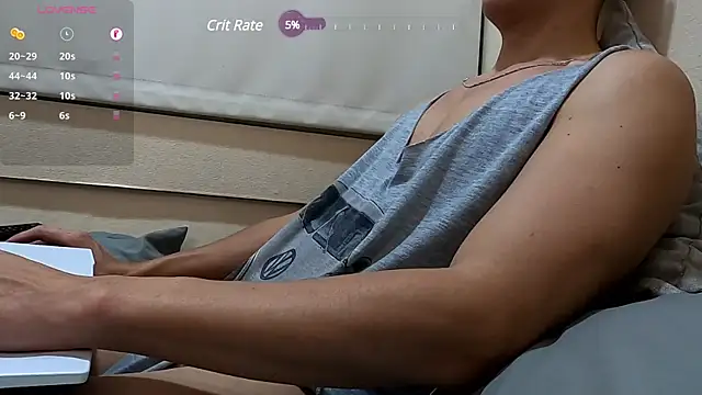 Snapshot of frnk30151 chatting on 12.13.24 frnk30151 online show from 12.13.24