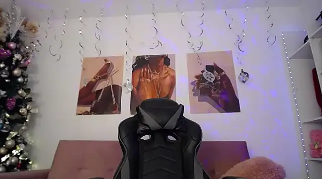 Snapshot of catalinapalencia chatting on 12.11.24 catalinapalencia online show from 12.11.24