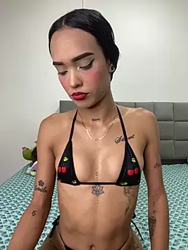 Snapshot of Exotic_girl666 chatting on 09.22.25 Exotic girl666 online show from 09.22.25