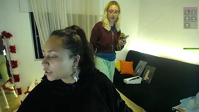 Snapshot of 911Calling chatting on 12.26.24 911Calling online show from 12.26.24