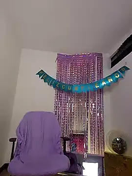 Snapshot of 911Calling chatting on 02.07.25 911Calling online show from 02.07.25