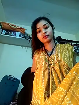 Snapshot of Cut_rabita chatting on 02.07.25 Cut rabita online show from 02.07.25