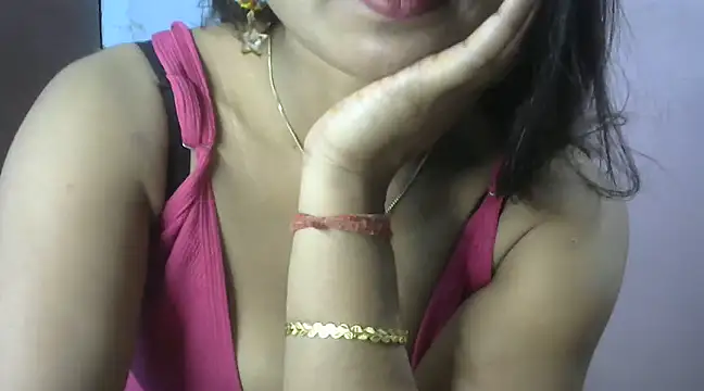 Snapshot of Hot_indiangirl chatting on 01.06.25 Hot indiangirl online show from 01.06.25