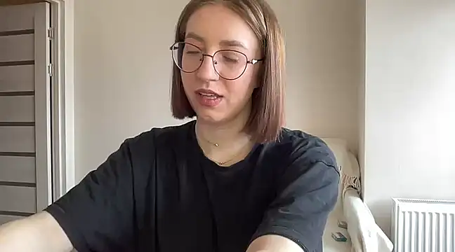 Snapshot of liins_wet chatting on 01.13.25 liins wet online show from 01.13.25