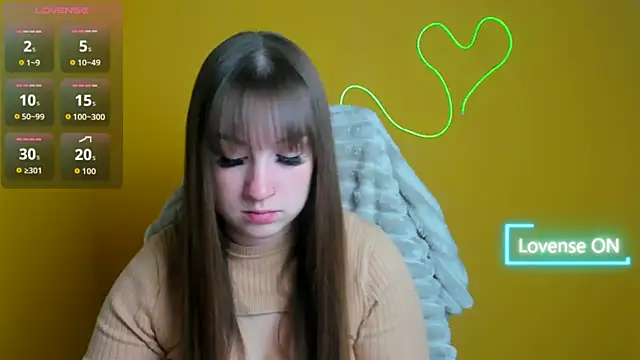 Evelina GG online show from 10.30.25