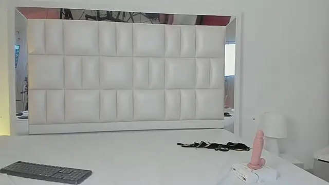 Snapshot of Alhana_pulido chatting on 02.08.25 Alhana pulido online show from 02.08.25