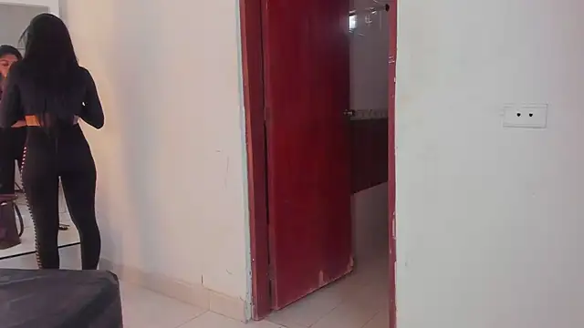 Snapshot of Alhana_pulido chatting on 02.18.25 Alhana pulido online show from 02.18.25