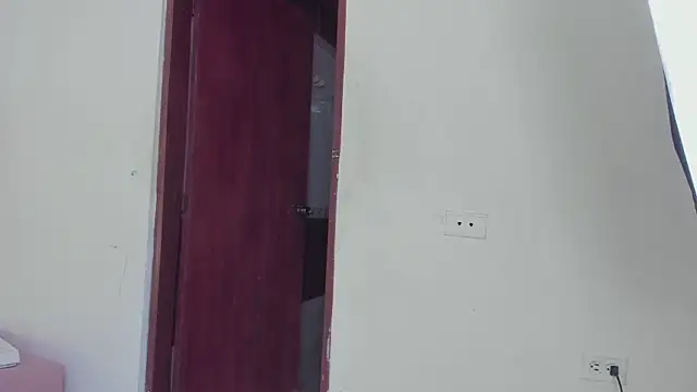 Snapshot of Alhana_pulido chatting on 03.15.25 Alhana pulido online show from 03.15.25