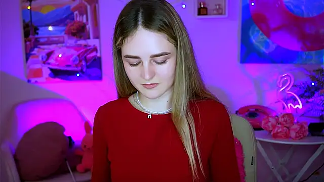 Snapshot of DeboraLarson chatting on 02.14.25 DeboraLarson online show from 02.14.25