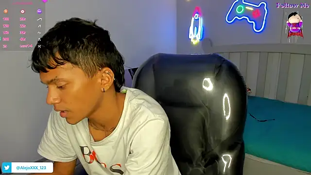 loistwink  online show from 11.08.25