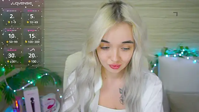 Ashley S online show from 02.11.25