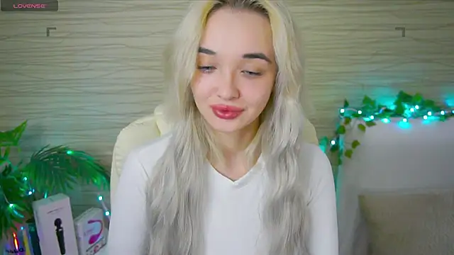 Ashley S online show from 02.21.25