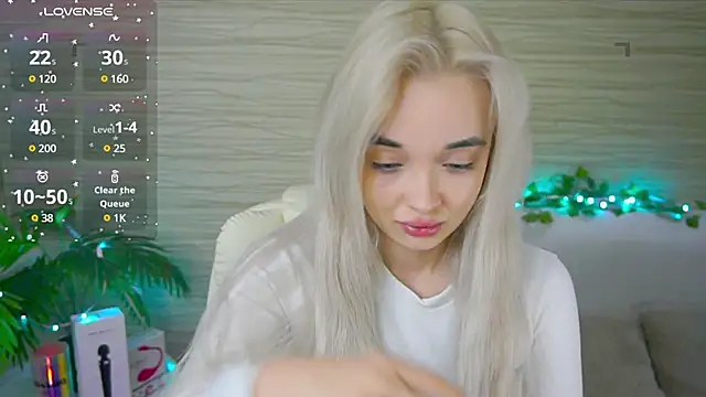 Ashley S online show from 03.19.25