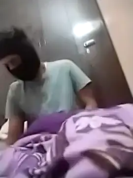 Snapshot of AuntyLover_BhabhiLover_ chatting on 02.23.25 AuntyLover BhabhiLover  online show from 02.23.25