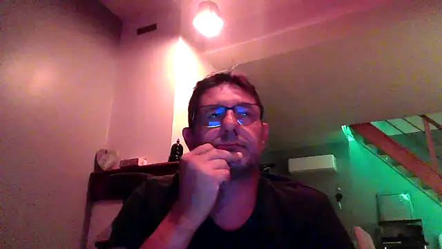 Snapshot of snork80 chatting on 09.16.25 snork80 online show from 09.16.25