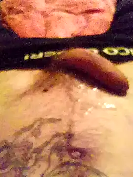 Snapshot of HastLuster chatting on 12.18.24 HastLuster online show from 12.18.24