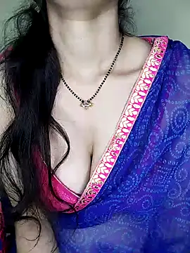 Snapshot of Fair-magic-woman chatting on 12.20.24 Fair-magic-woman online show from 12.20.24