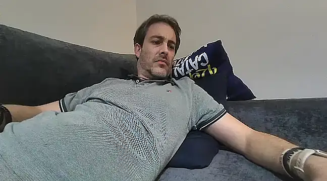 Snapshot of basquehotboy chatting on 01.13.25 basquehotboy online show from 01.13.25