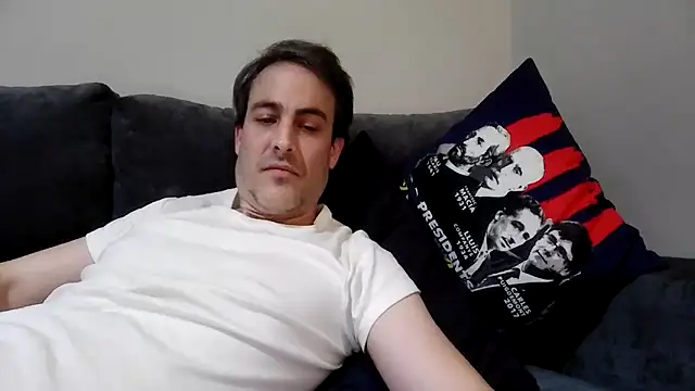 Snapshot of basquehotboy chatting on 01.18.25 basquehotboy online show from 01.18.25