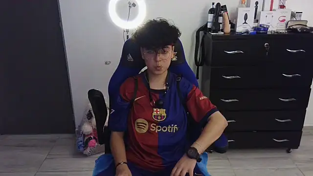 thomascooper7 online show from 02.25.25