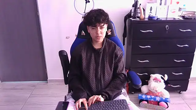 thomascooper7 online show from 03.19.25