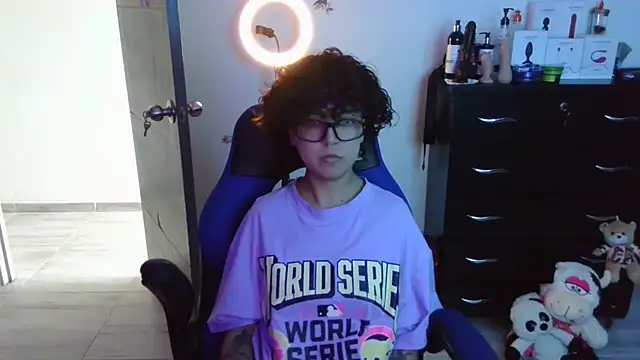 thomascooper7 online show from 10.11.25