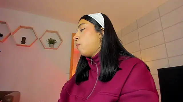 Christine Laam online show from 11.20.25