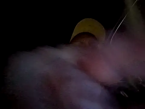 Snapshot of yasohw chatting on 03.16.25 yasohw online show from 03.16.25