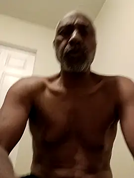 Snapshot of yasohw chatting on 11.12.25 yasohw online show from 11.12.25