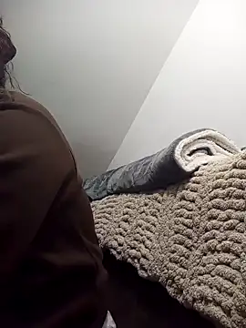 Snapshot of RenataSexy_ chatting on 12.18.24 RenataSexy  online show from 12.18.24