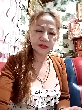 Snapshot of Baby-sexysweet69 chatting on 12.29.24 Baby-sexysweet69 online show from 12.29.24