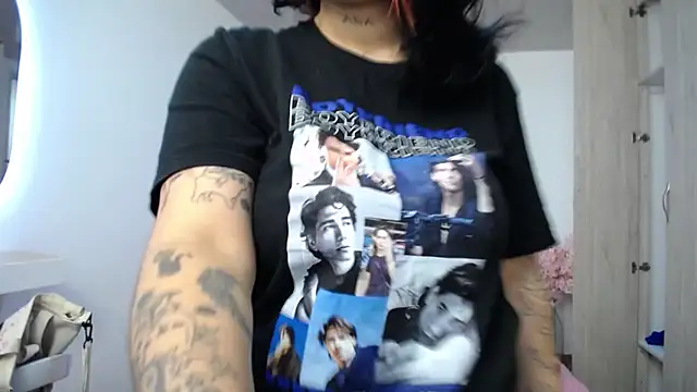 lily f00x online show from 12.03.25