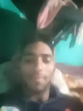 Snapshot of loganwollf chatting on 01.01.25 loganwollf online show from 01.01.25